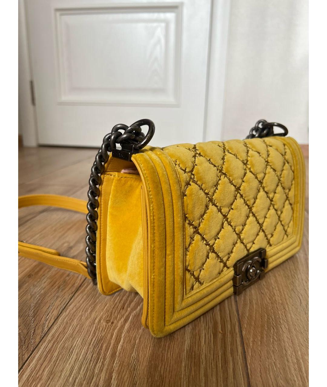 CHANEL Желтая бархатная сумка через плечо, фото 2