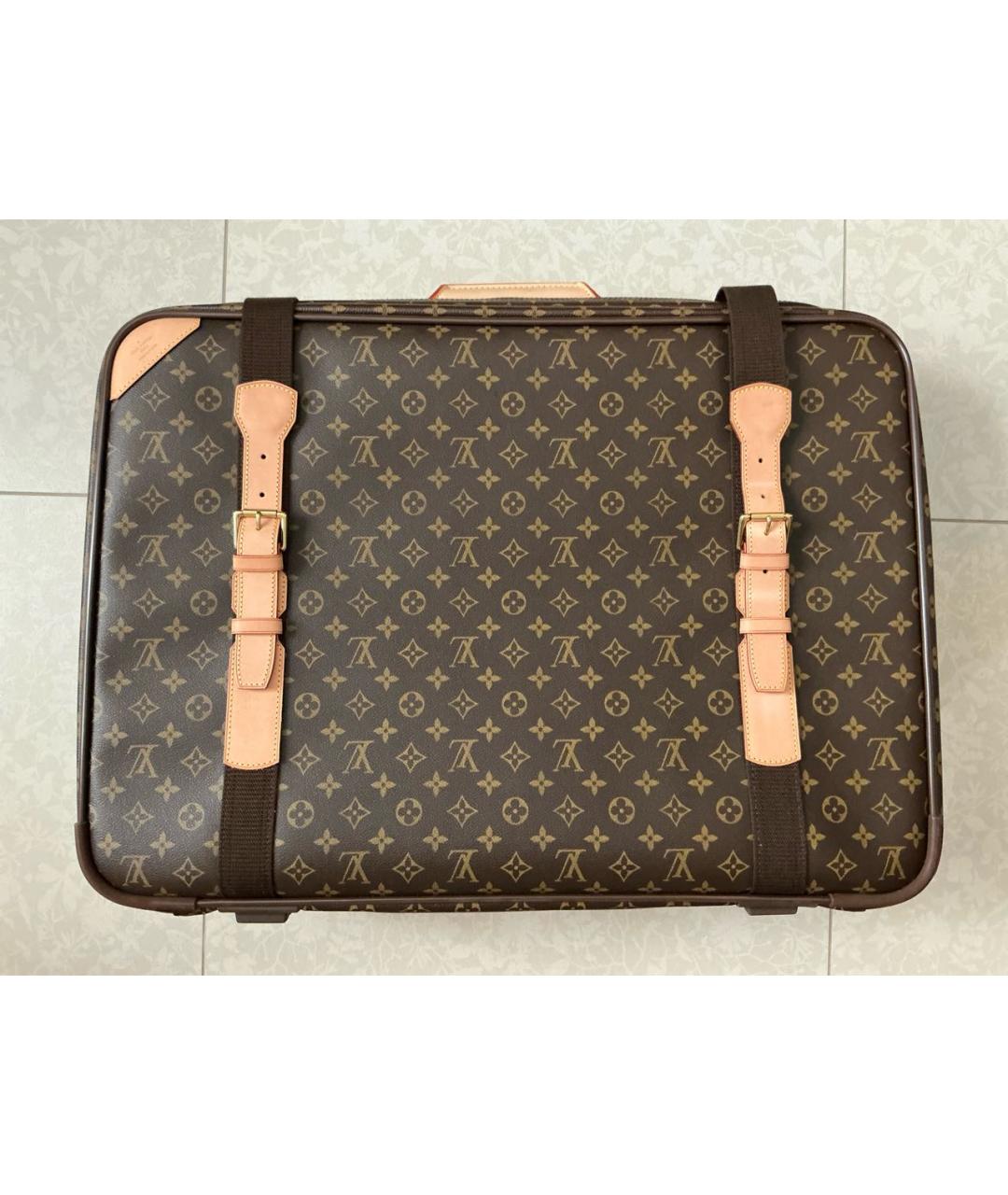 LOUIS VUITTON Коричневый кожаный чемодан, фото 2