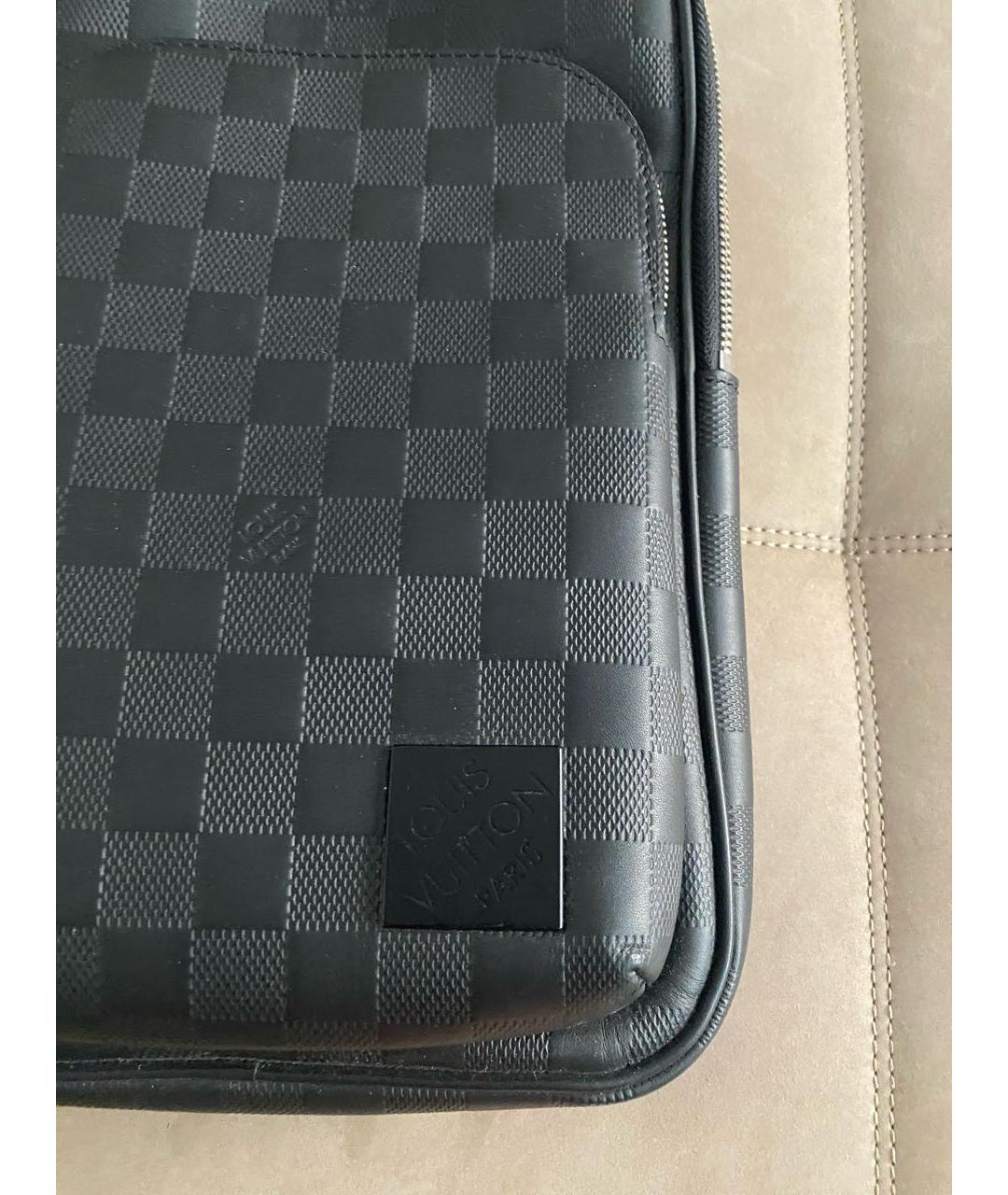 LOUIS VUITTON Черная кожаная сумка на плечо, фото 5