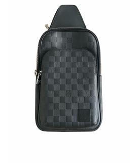 LOUIS VUITTON Сумка на плечо