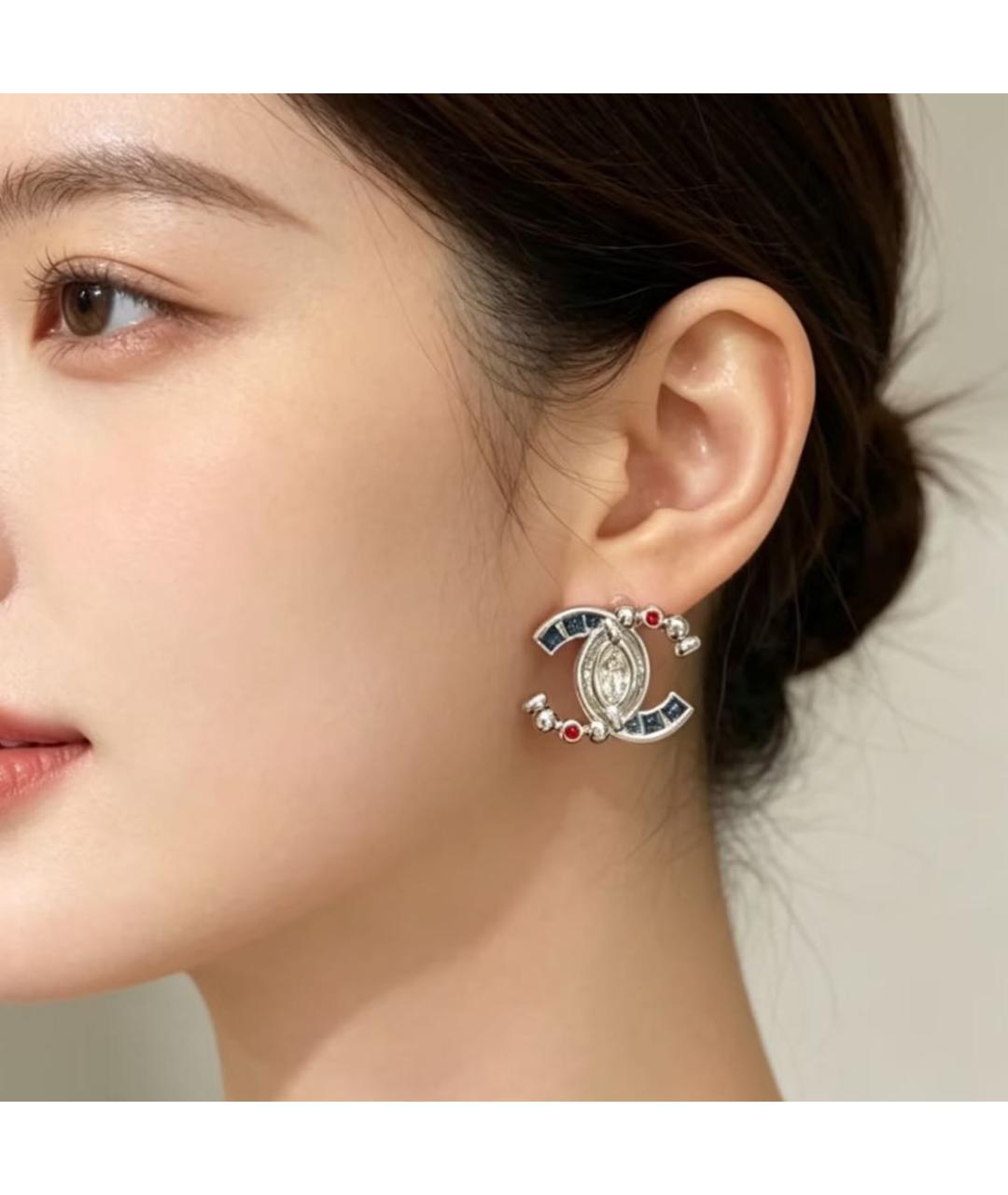 CHANEL Серебряные металлические серьги, фото 4