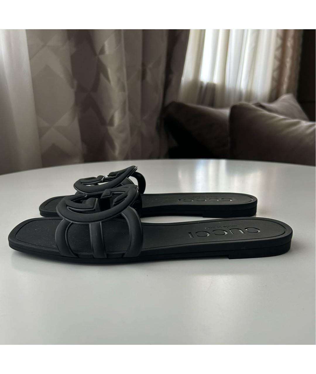 GUCCI Черные резиновые шлепанцы, фото 2