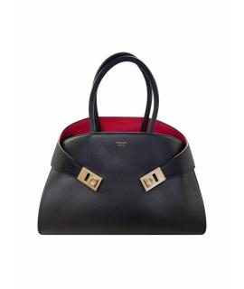 FERRAGAMO Сумка через плечо
