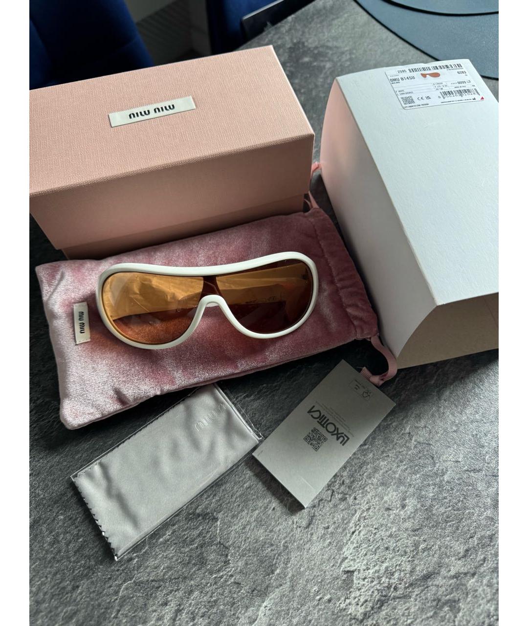 MIU MIU Белые пластиковые солнцезащитные очки, фото 4