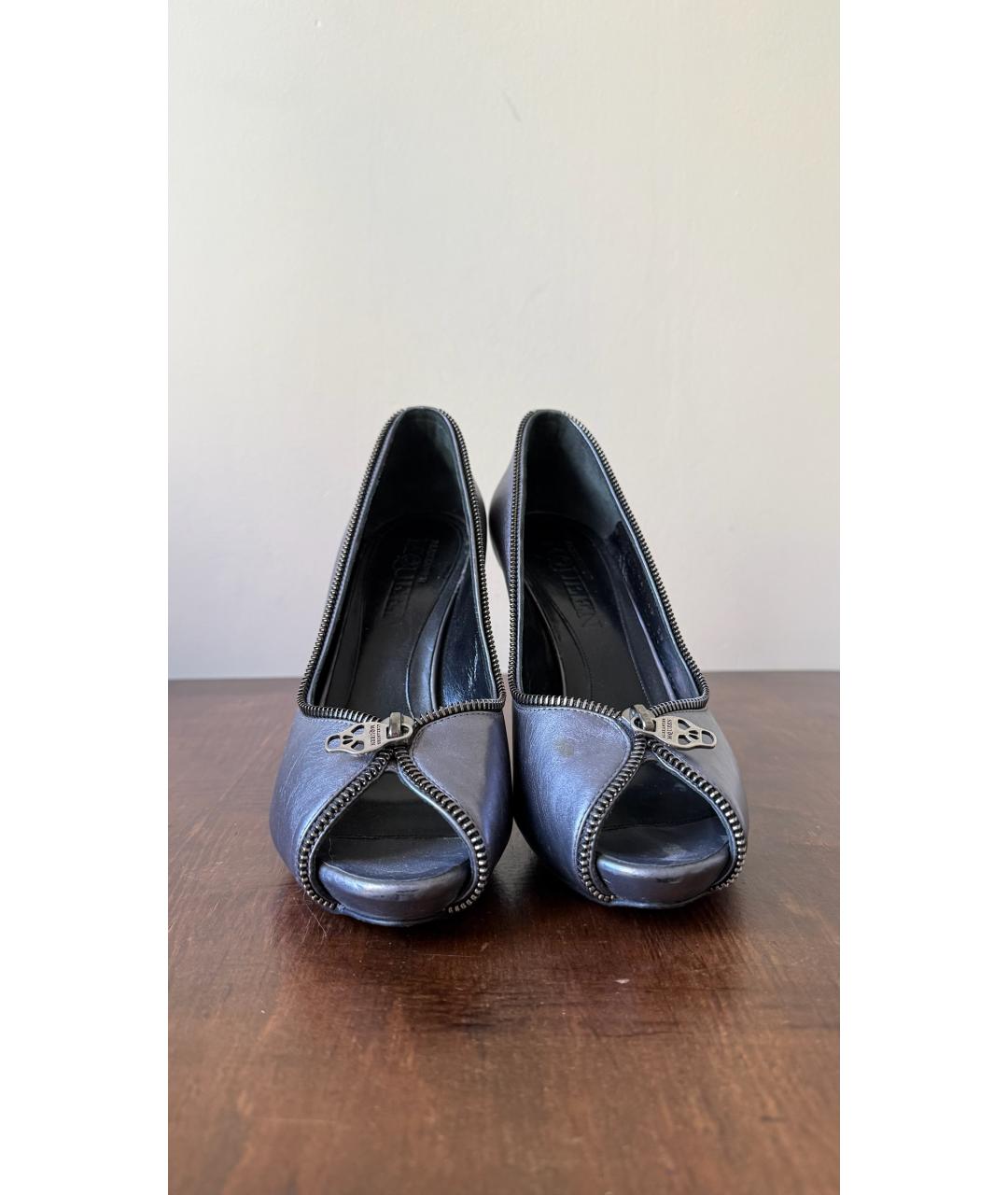 ALEXANDER MCQUEEN Серебряные кожаные туфли, фото 3