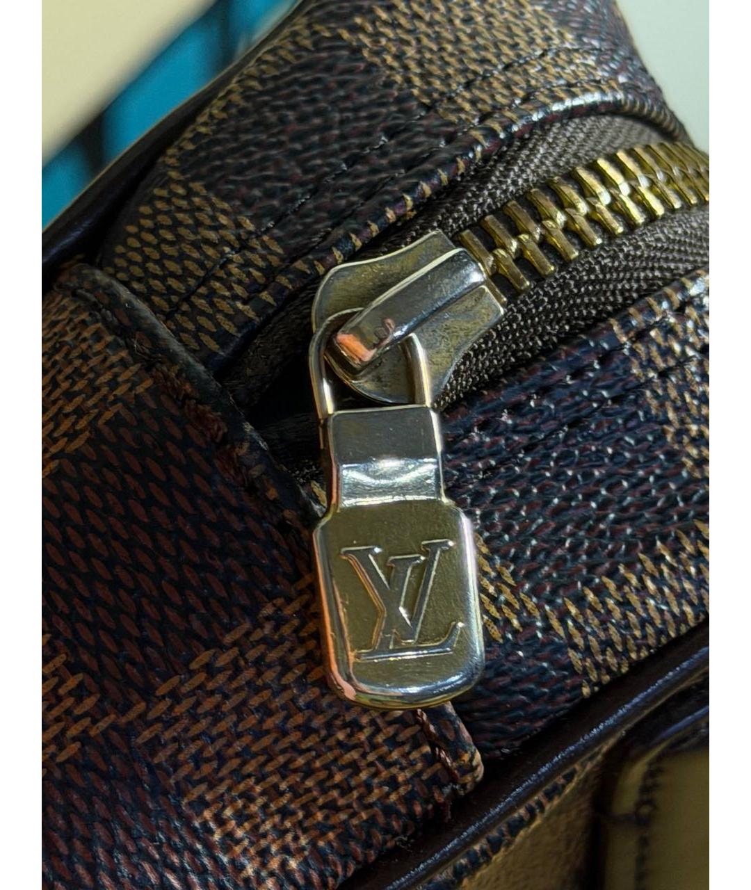 LOUIS VUITTON Коричневая кожаная барсетка, фото 3