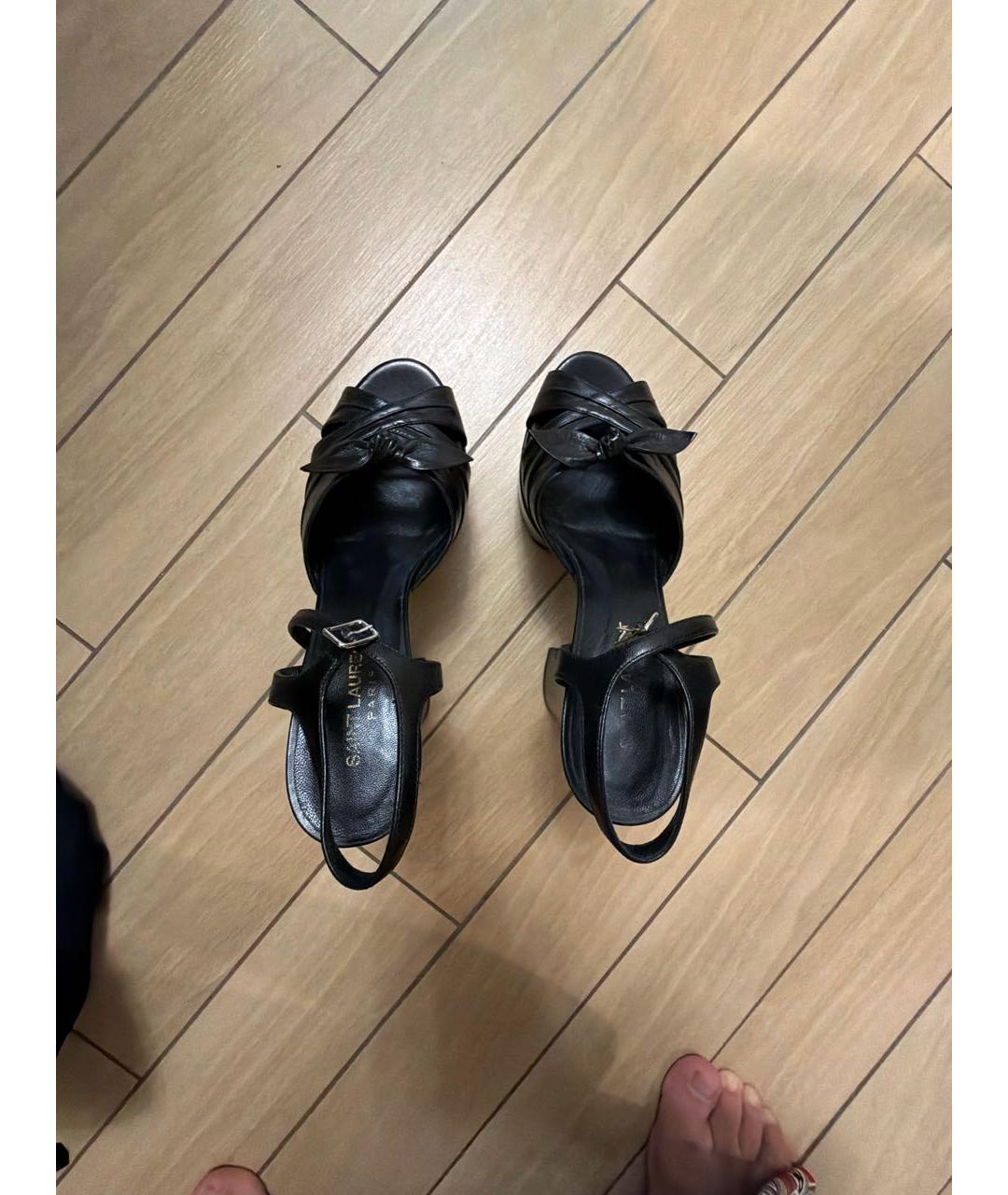 SAINT LAURENT Черные кожаные босоножки, фото 3