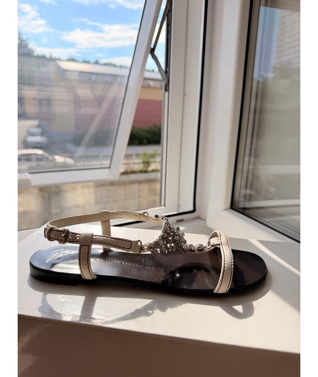 GIUSEPPE ZANOTTI DESIGN Белые кожаные босоножки, фото 9