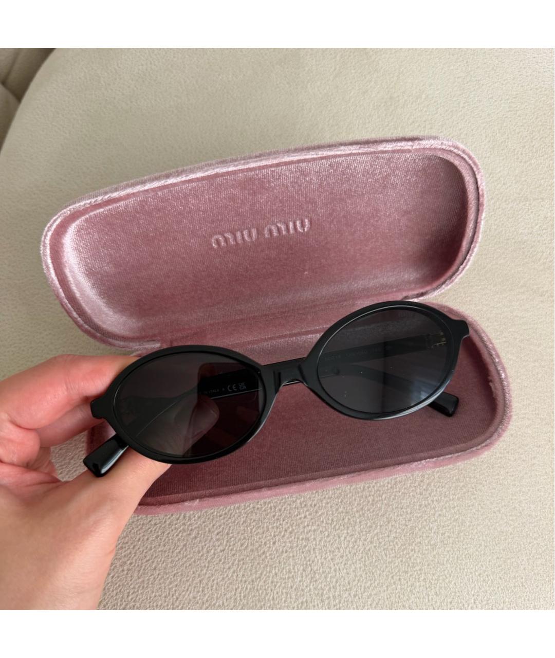 MIU MIU Черные солнцезащитные очки, фото 4