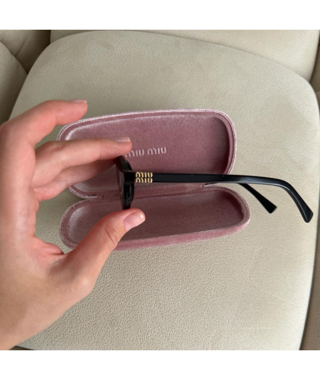 MIU MIU Черные солнцезащитные очки, фото 3