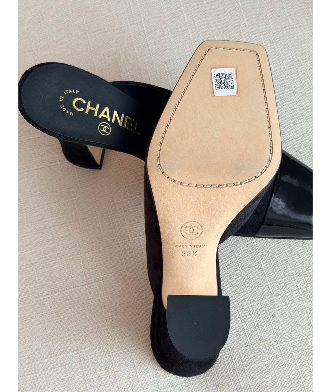 CHANEL Черные замшевые мюли, фото 4