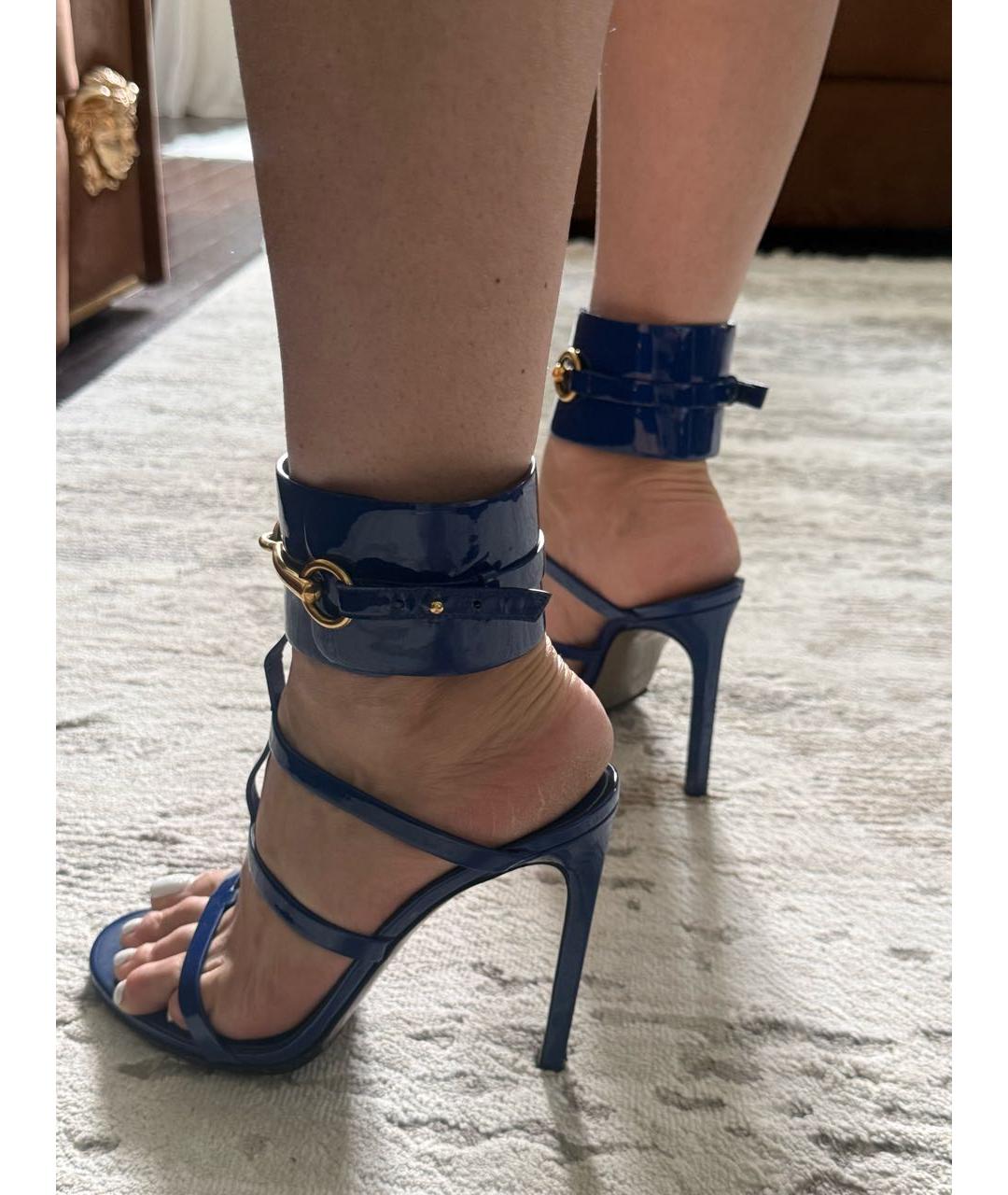 GUCCI Синие босоножки из лакированной кожи, фото 4