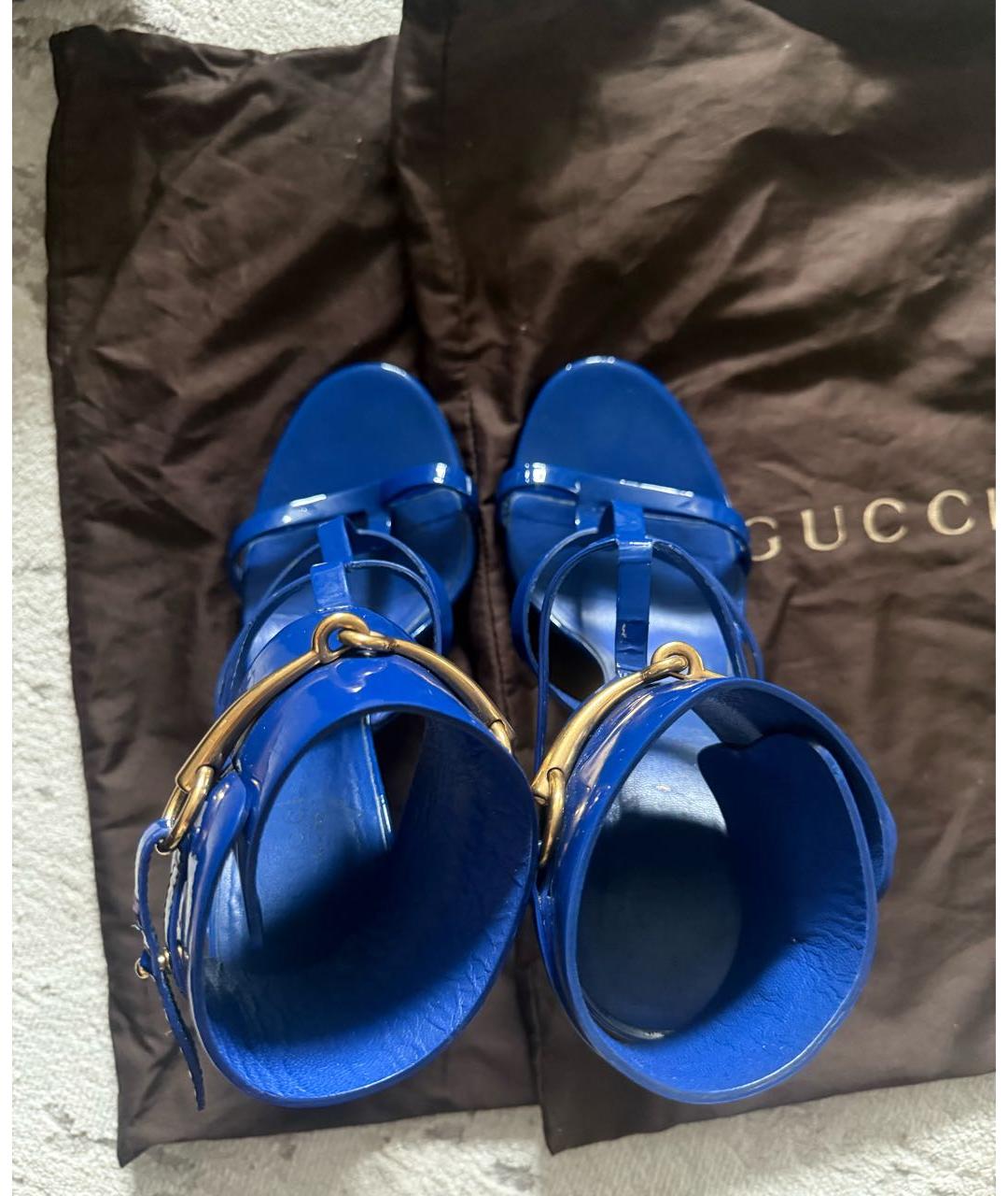 GUCCI Синие босоножки из лакированной кожи, фото 3