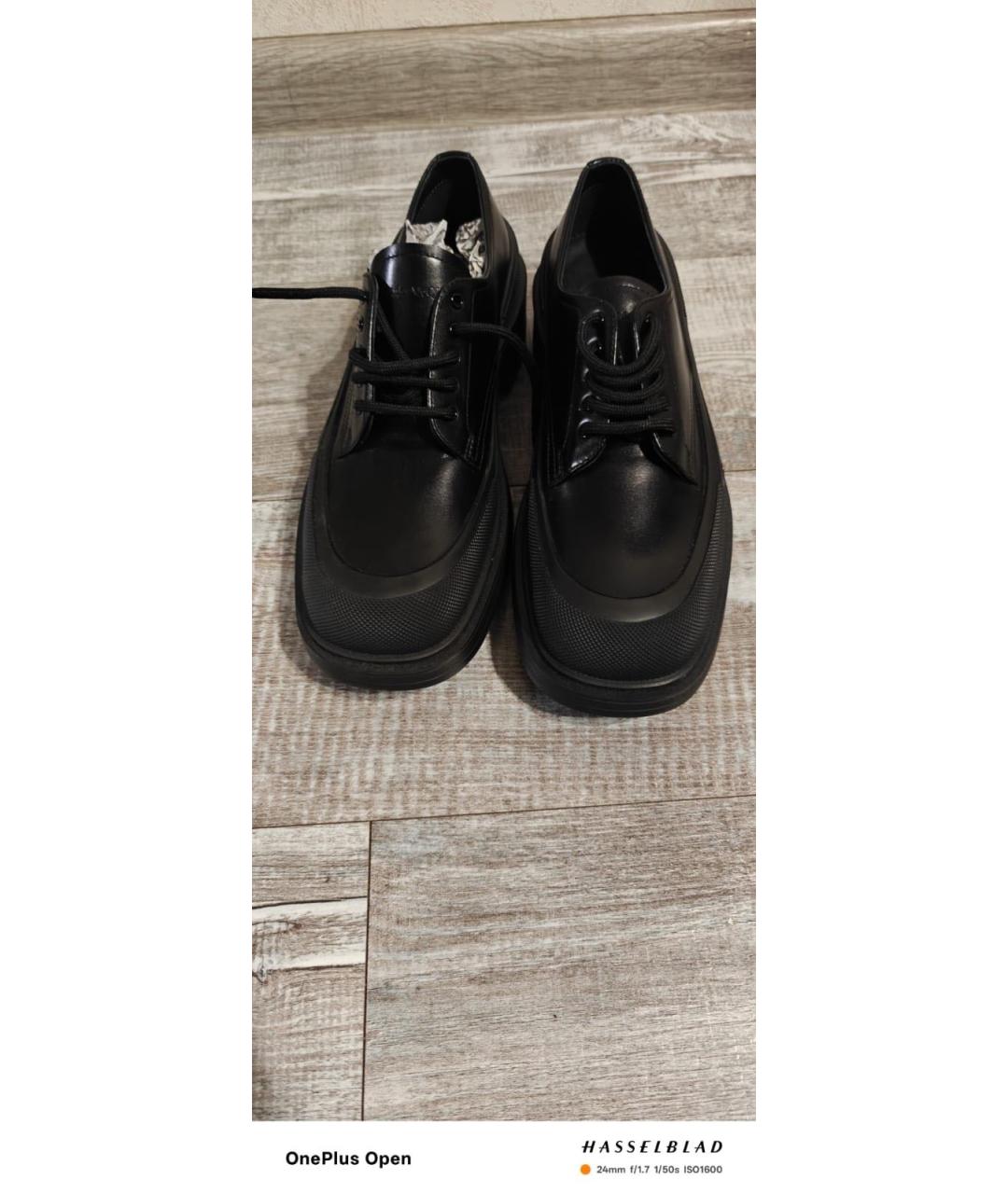 MCQ ALEXANDER MCQUEEN Черные кожаные туфли, фото 2