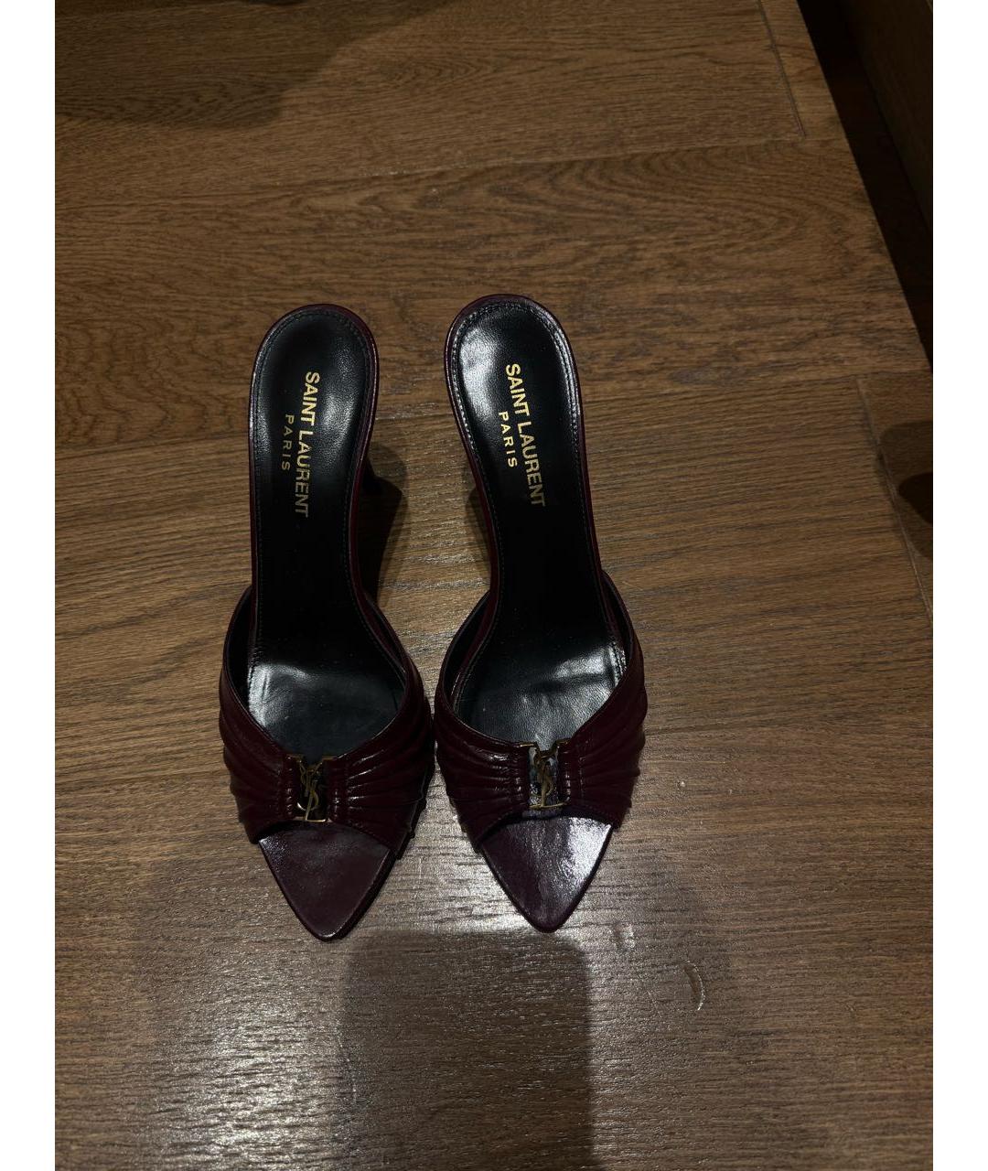 SAINT LAURENT Бордовые кожаные сабо, фото 9