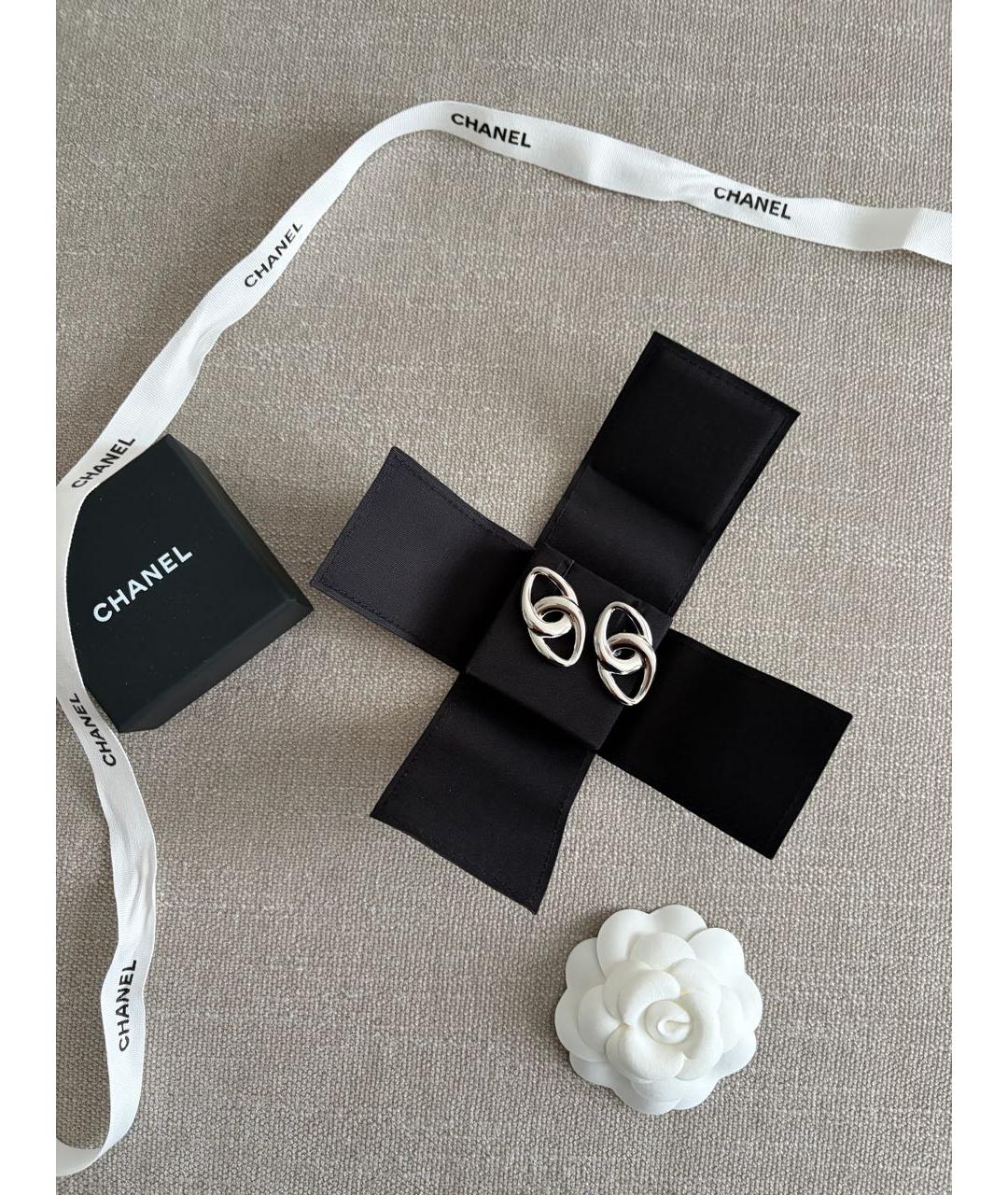 CHANEL Серебряные металлические серьги, фото 2