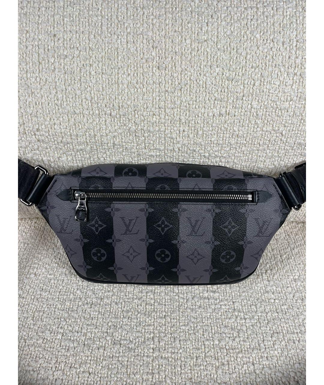 LOUIS VUITTON Антрацитовая сумка на плечо из канвы, фото 3