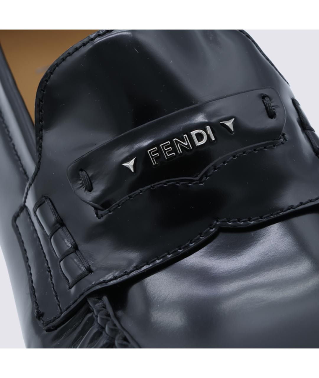 FENDI Черные кожаные лоферы, фото 4