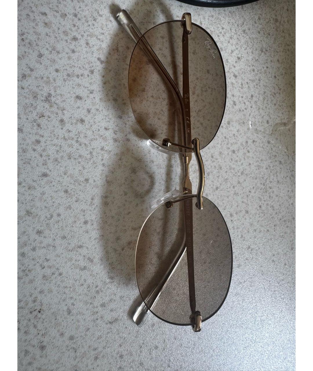 RAY BAN Коричневые металлические солнцезащитные очки, фото 2