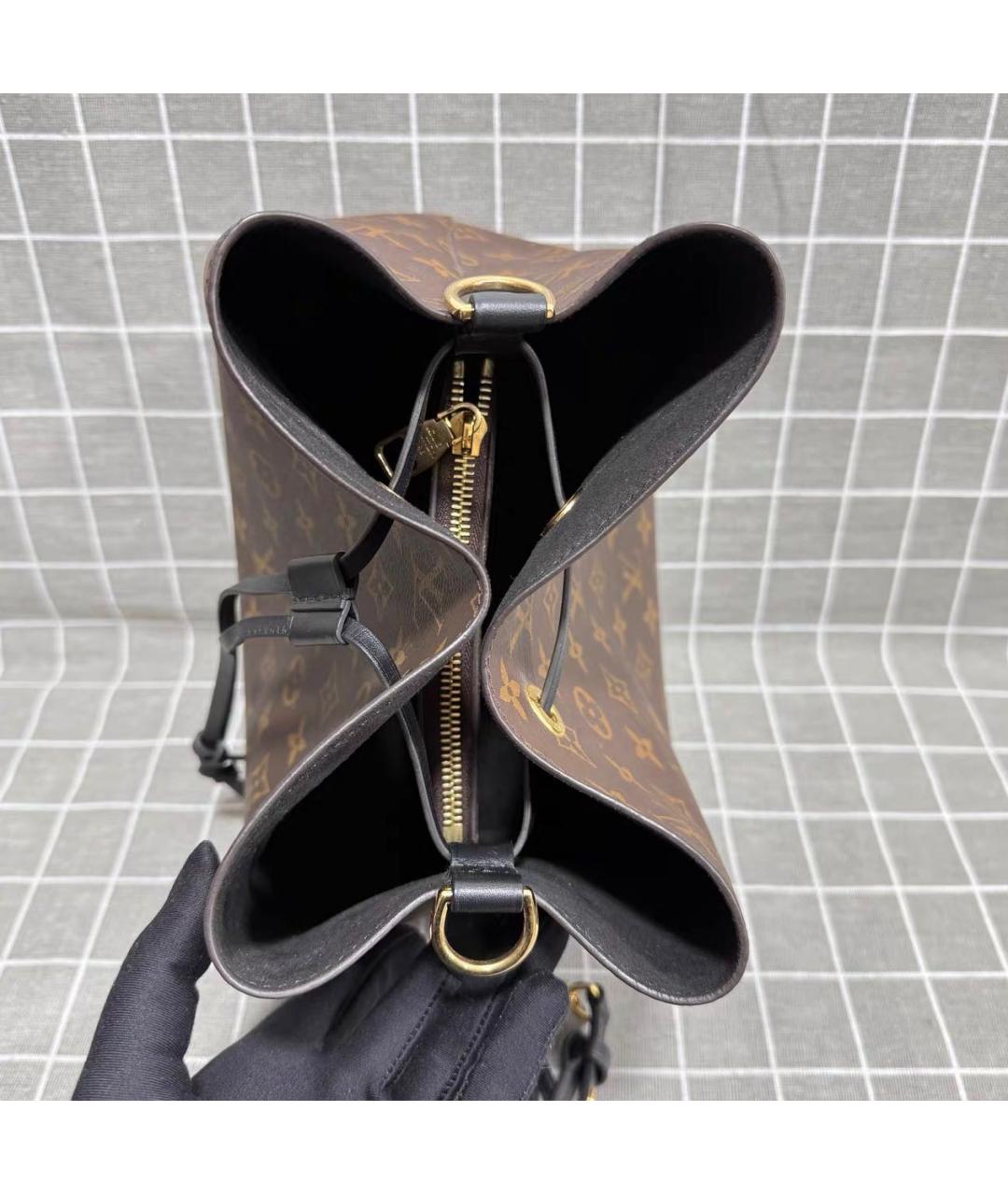 LOUIS VUITTON Коричневая кожаная сумка тоут, фото 5