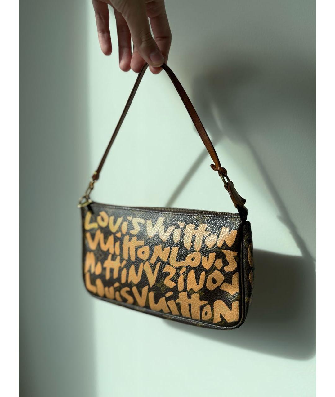 LOUIS VUITTON Коричневая сумка с короткими ручками, фото 2