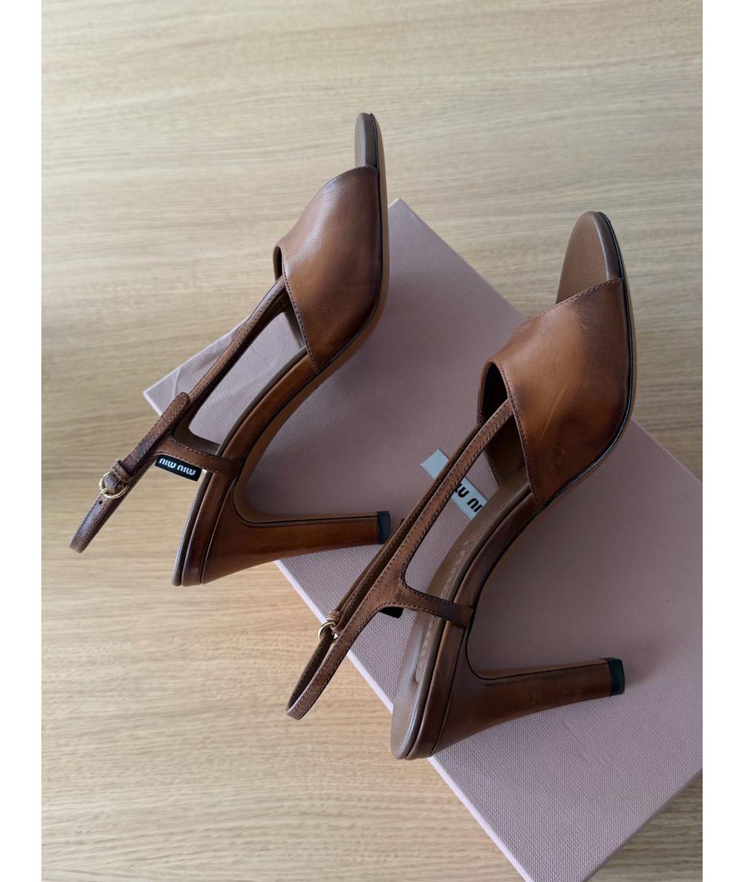 MIU MIU Коричневые кожаные босоножки, фото 6