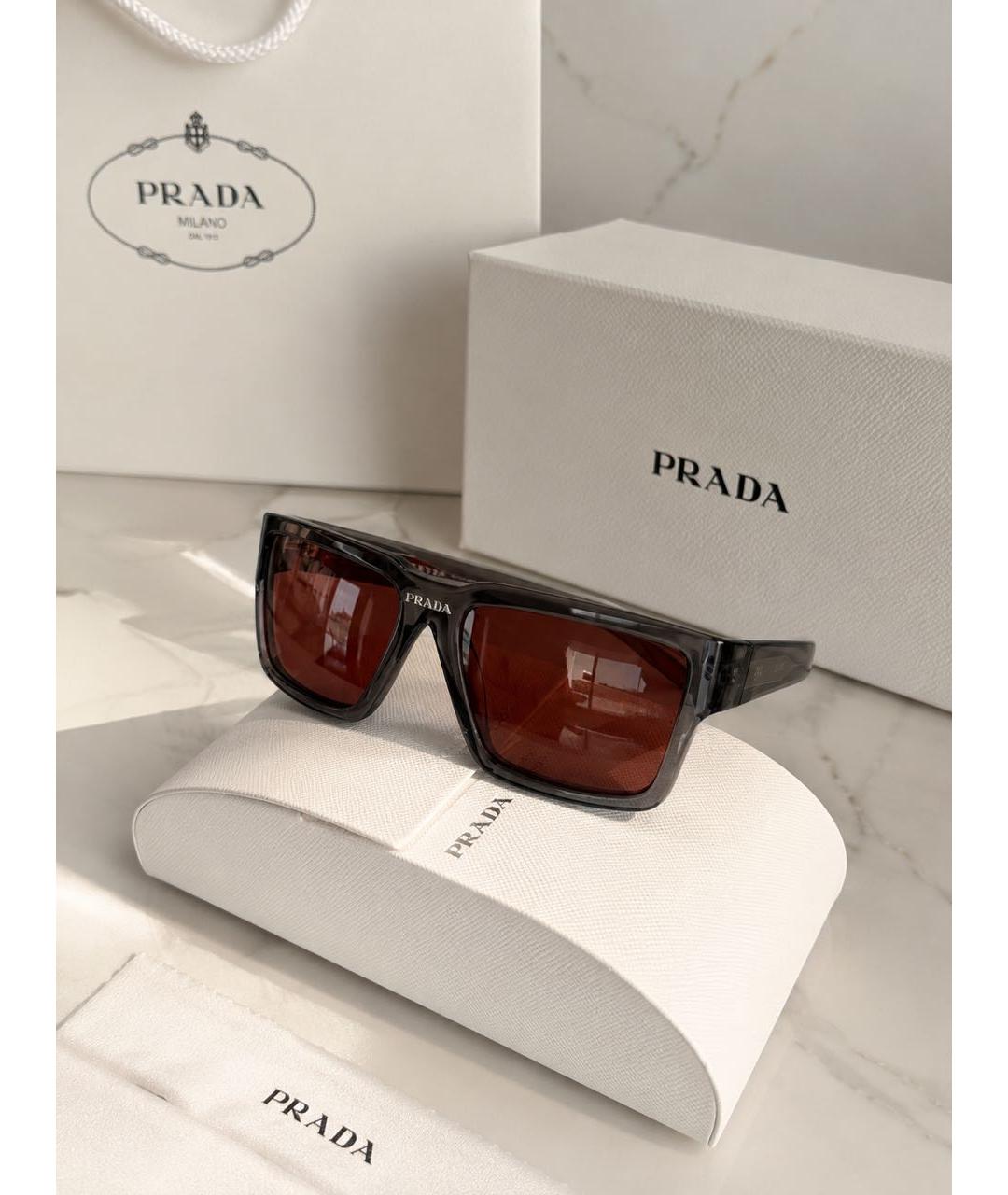 PRADA Серые солнцезащитные очки, фото 4