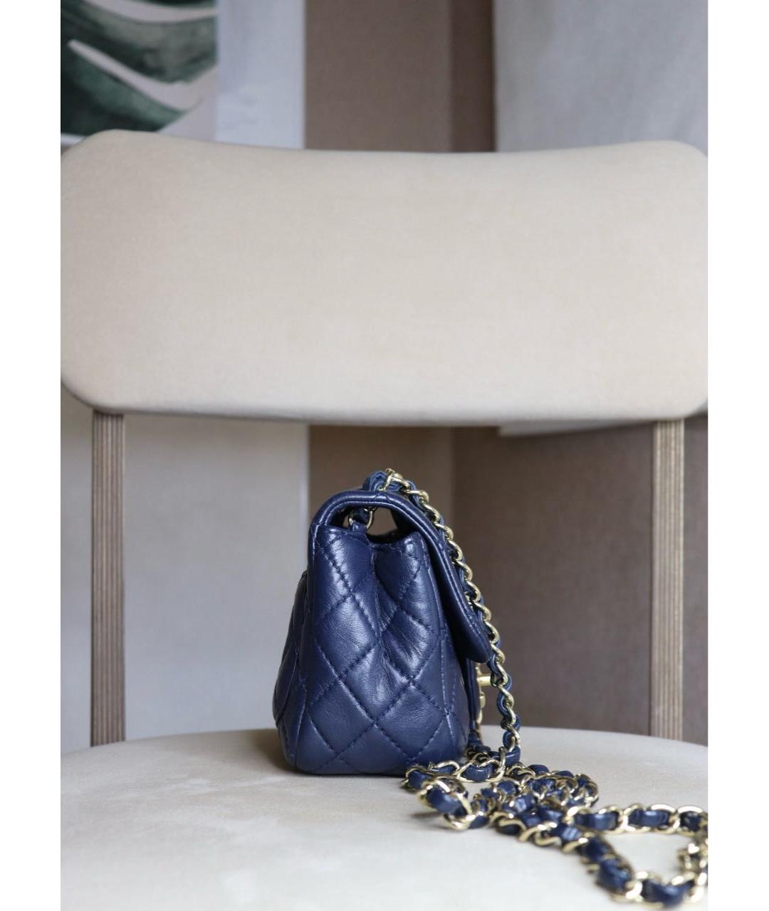 CHANEL Темно-синяя кожаная сумка через плечо, фото 2