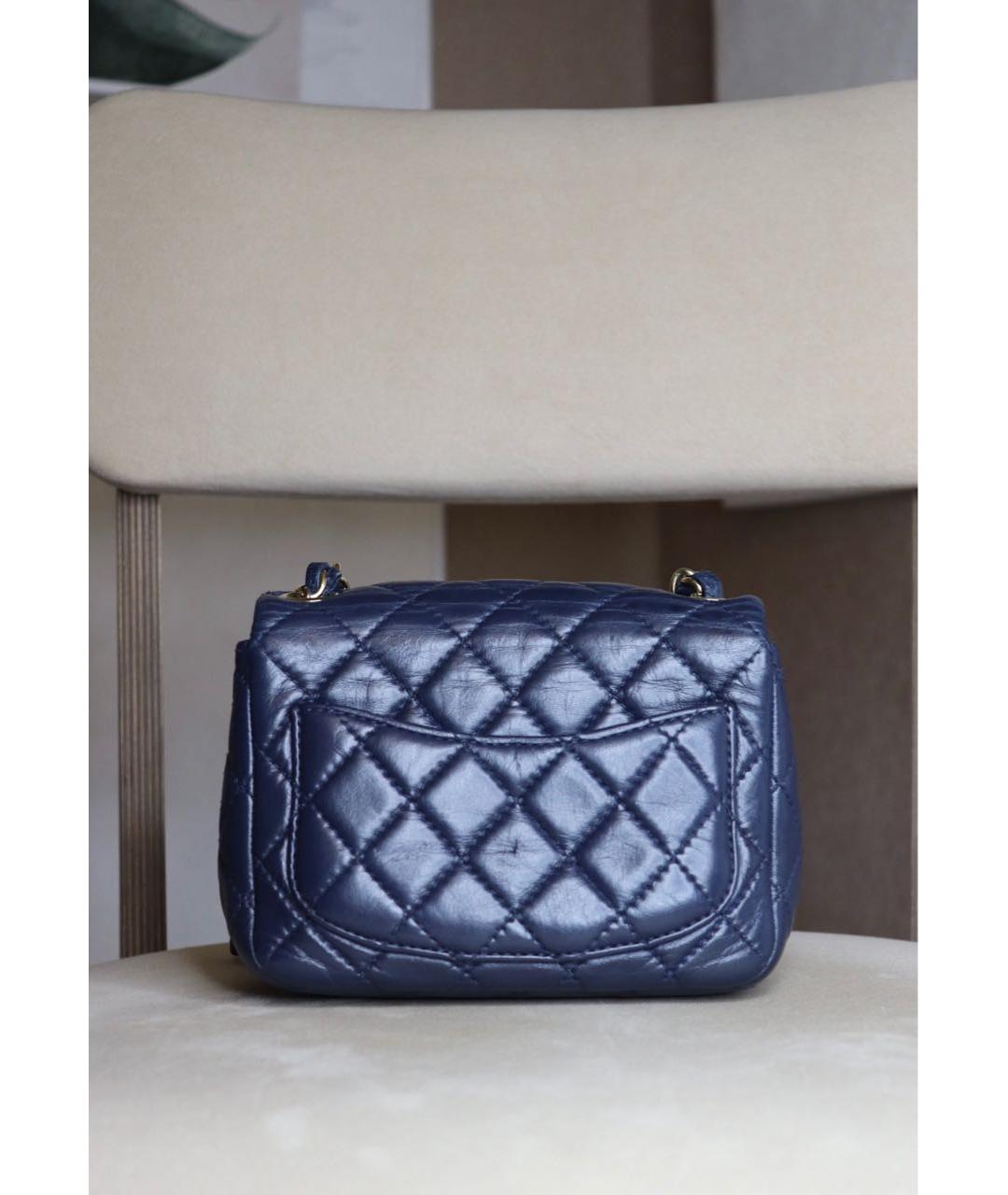 CHANEL Темно-синяя кожаная сумка через плечо, фото 3