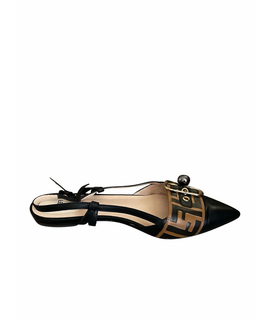 

Балетки FENDI