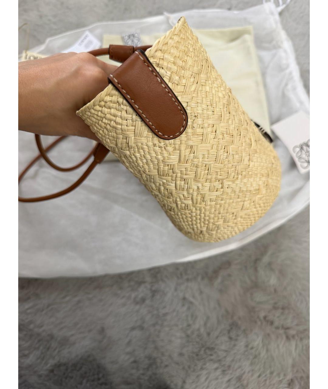 LOEWE Бежевая плетеная пляжная сумка, фото 5