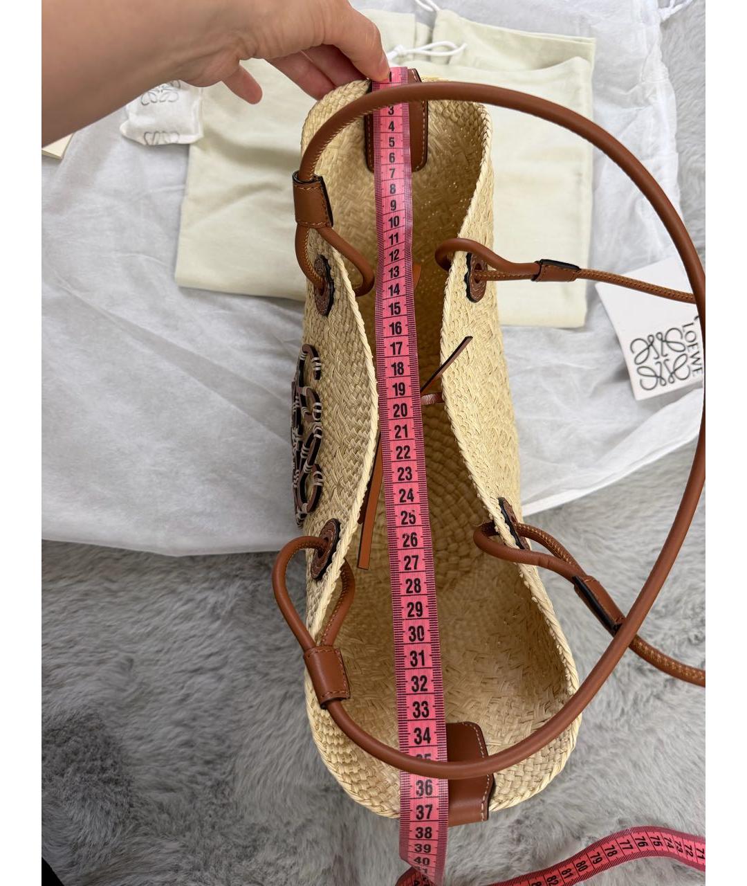 LOEWE Бежевая плетеная пляжная сумка, фото 7