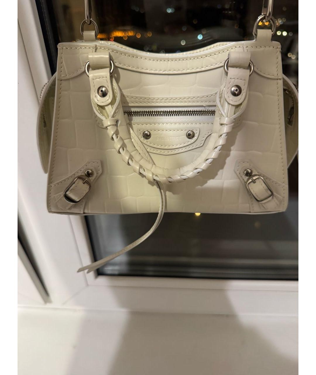 BALENCIAGA Белая кожаная сумка с короткими ручками, фото 2