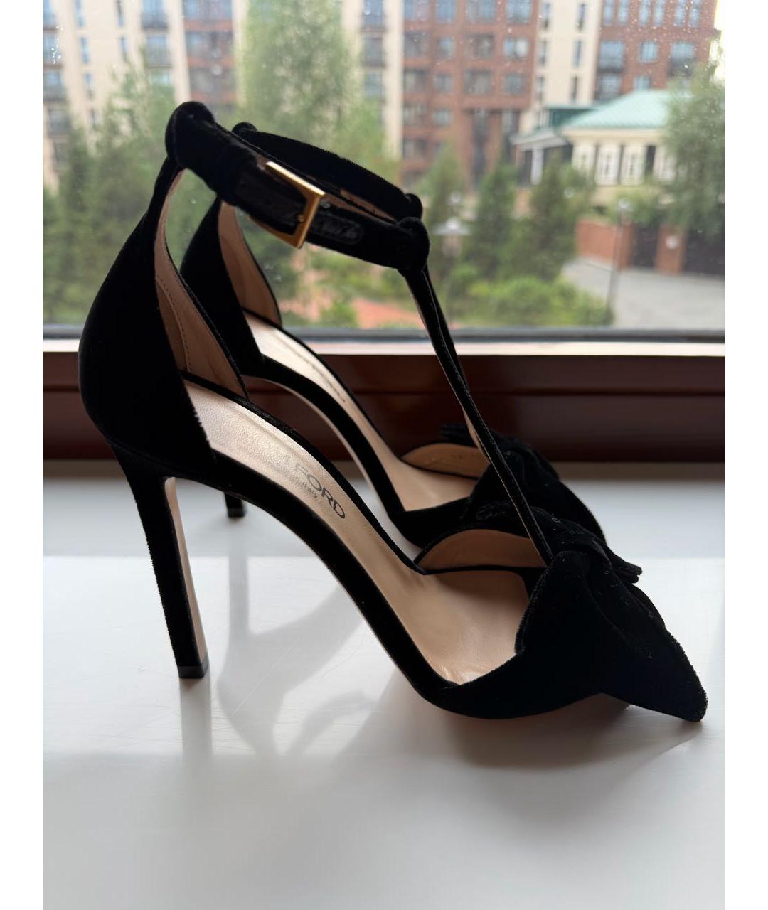 TOM FORD Черные бархатные босоножки, фото 3