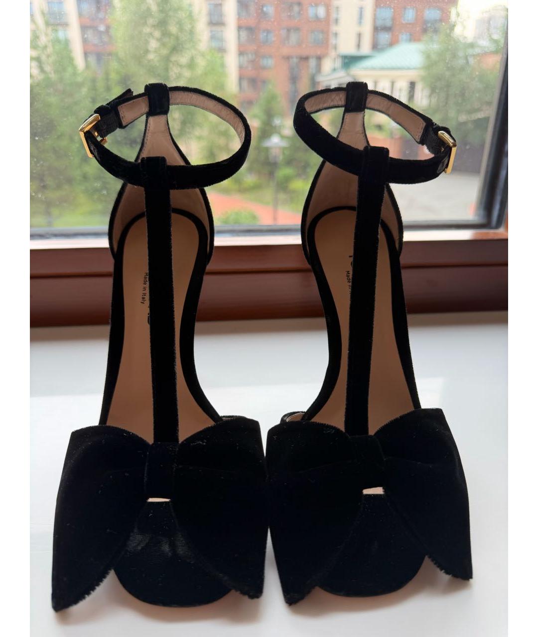 TOM FORD Черные бархатные босоножки, фото 2