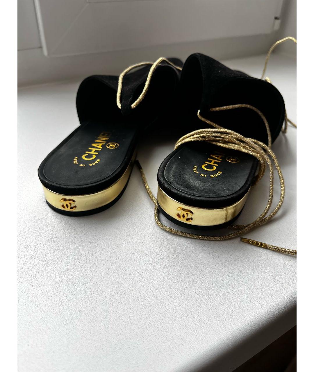 CHANEL Черные замшевые мюли, фото 2