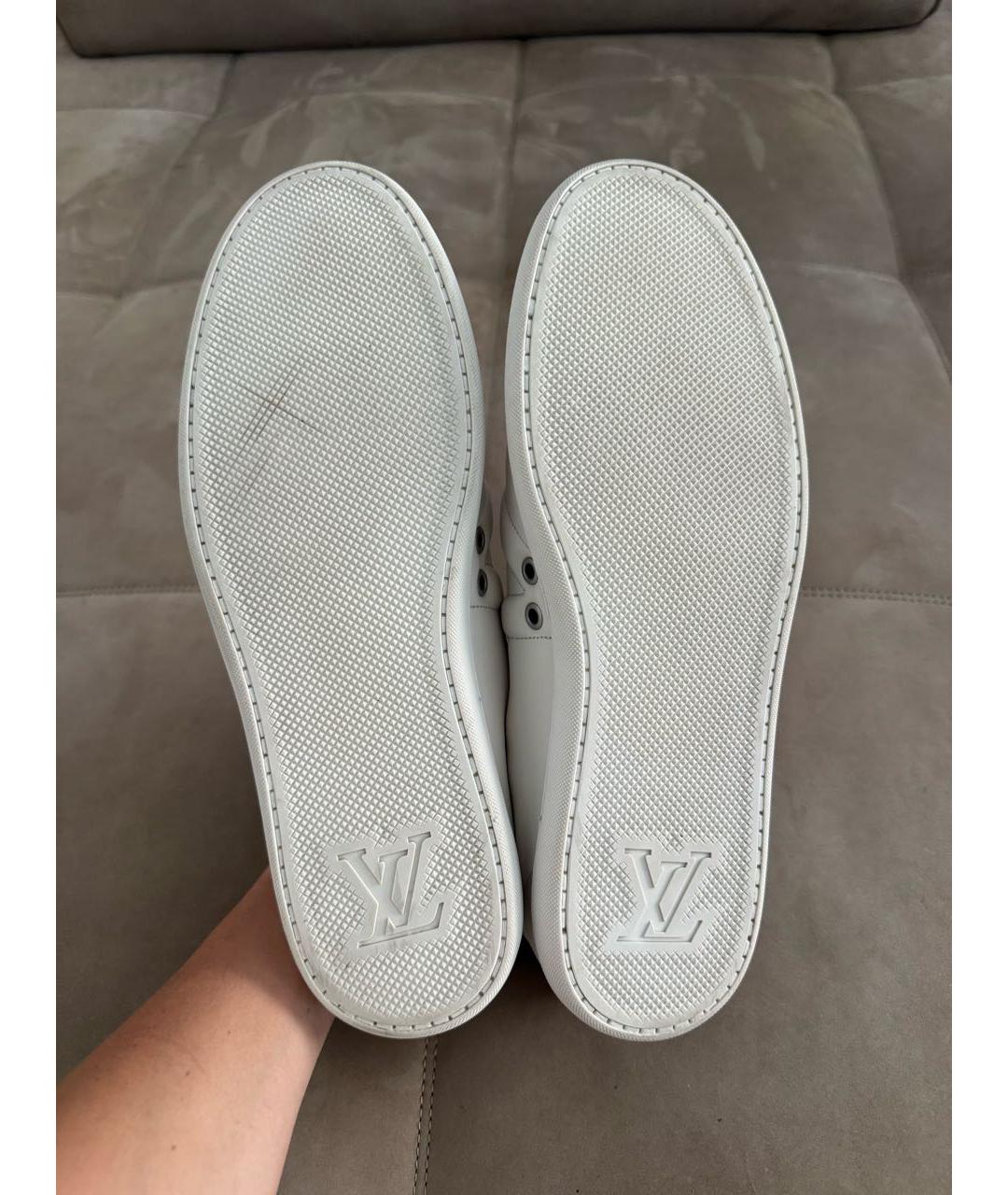 LOUIS VUITTON Белые кожаные низкие кроссовки / кеды, фото 5