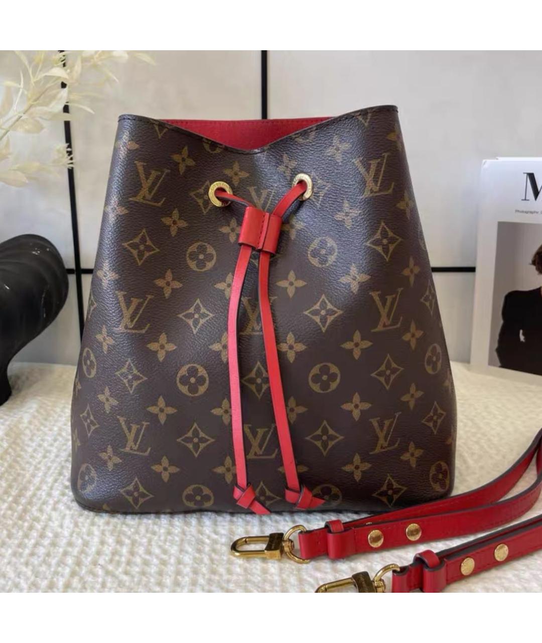 LOUIS VUITTON Коричневая сумка через плечо из канвы, фото 6