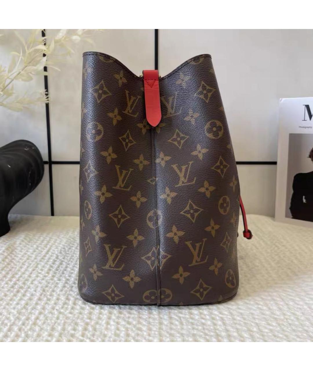 LOUIS VUITTON Коричневая сумка через плечо из канвы, фото 3