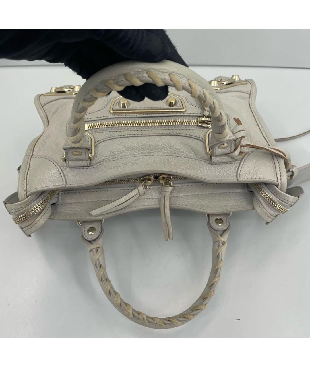 BALENCIAGA Серая кожаная сумка с короткими ручками, фото 4