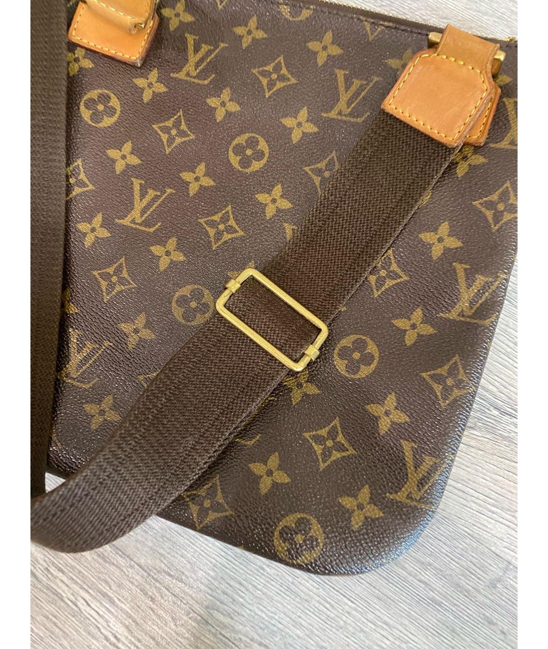 LOUIS VUITTON Коричневая сумка на плечо из канвы, фото 4