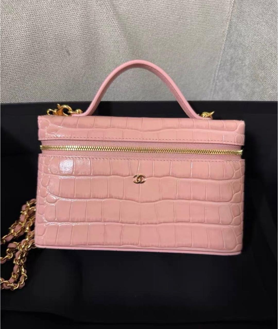 CHANEL Коралловая кожаная сумка через плечо, фото 7