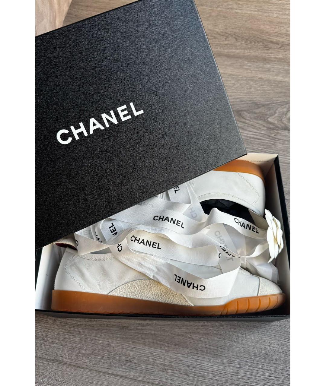 CHANEL Белые кожаные кеды, фото 8