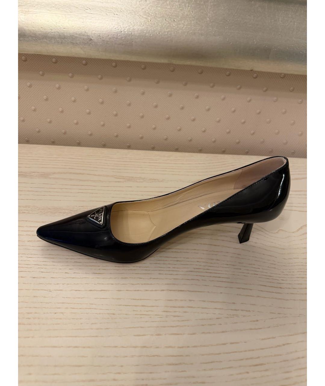 PRADA Черные туфли из лакированной кожи, фото 9