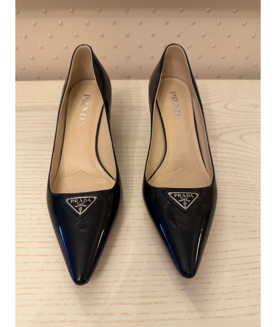 PRADA Черные туфли из лакированной кожи, фото 2