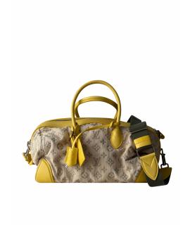 LOUIS VUITTON Сумка через плечо