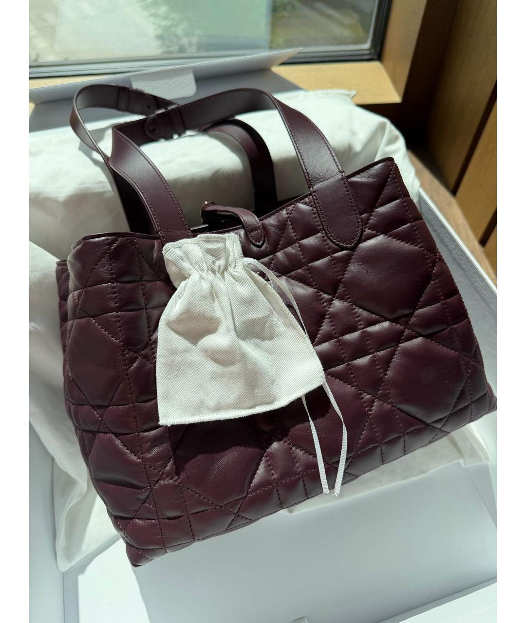 CHRISTIAN DIOR Бордовая кожаная сумка с короткими ручками, фото 4