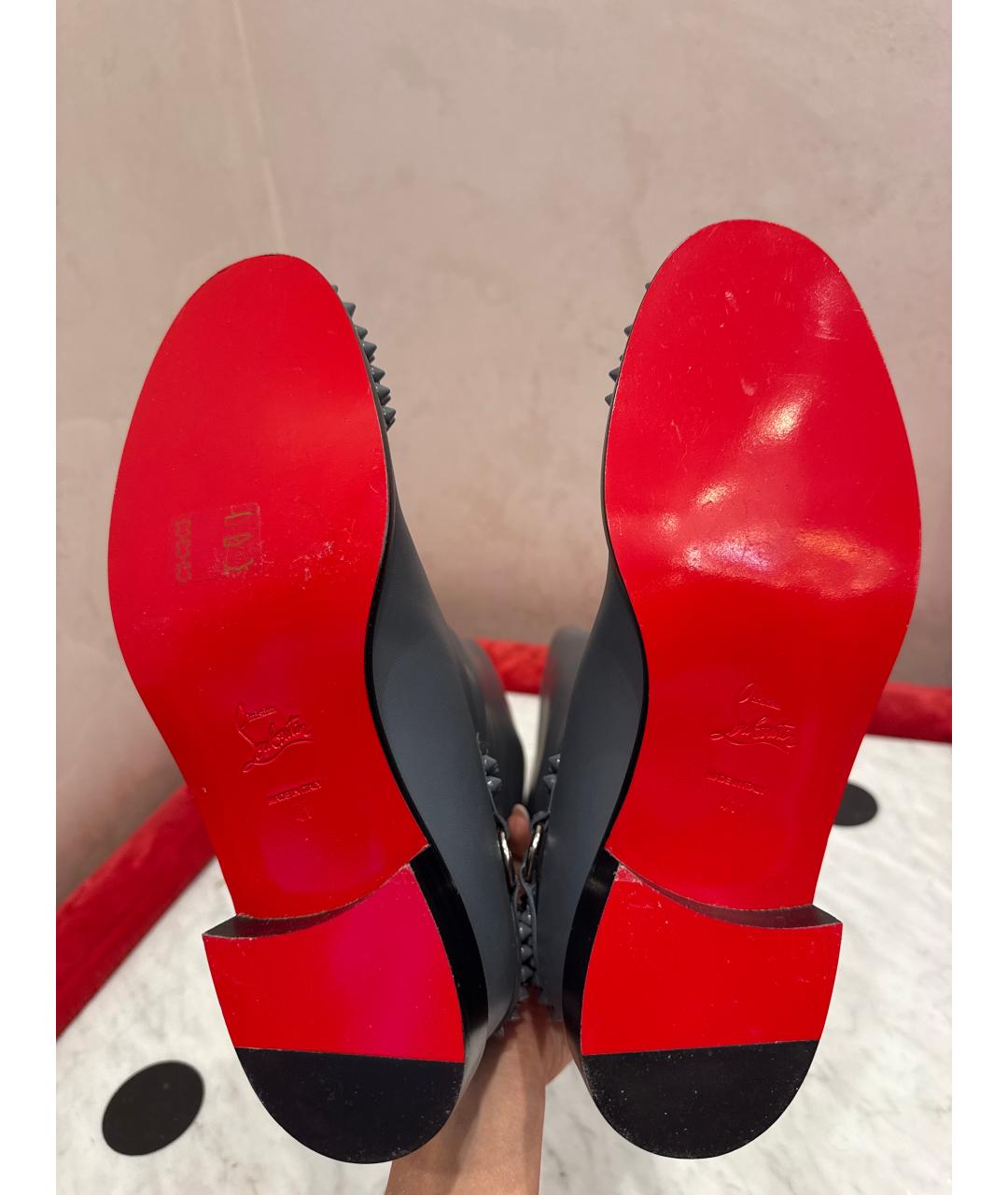 CHRISTIAN LOUBOUTIN Серые кожаные сапоги, фото 5