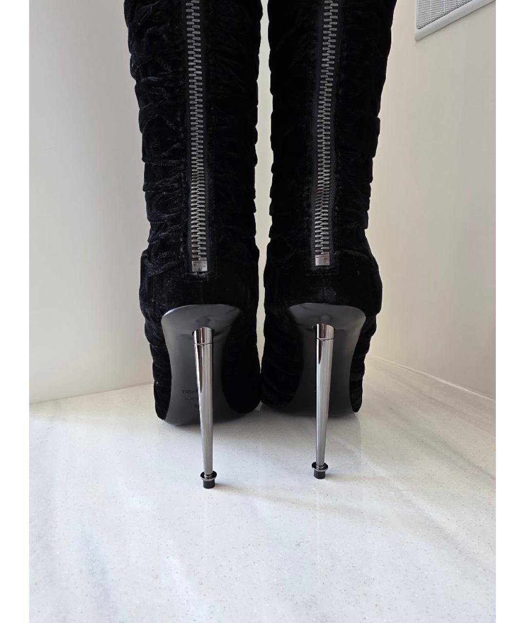 TOM FORD Черные бархатные сапоги, фото 5