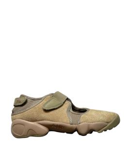NIKE Кроссовки